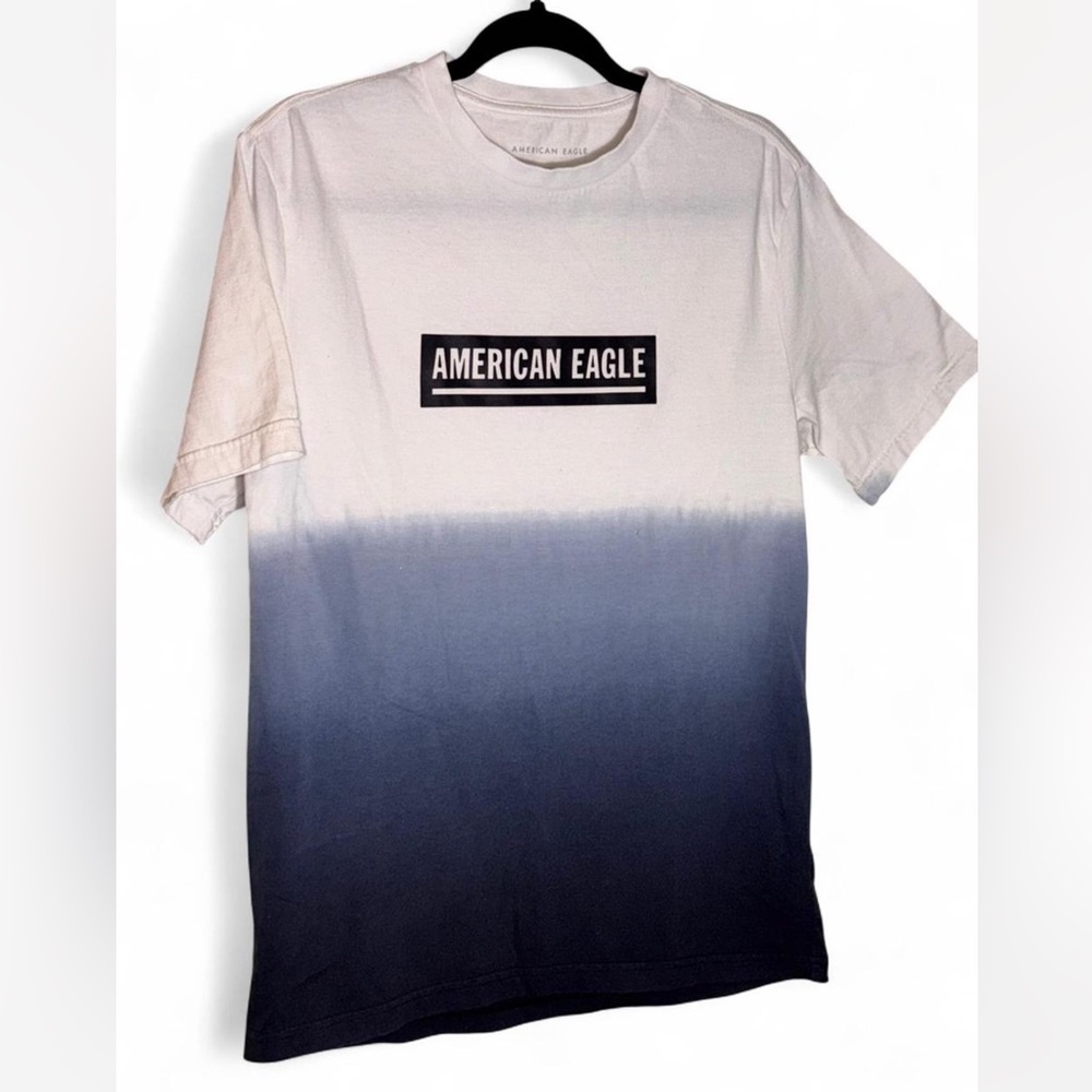 American Eagle Outfitters Gradient Tee in Blue and White